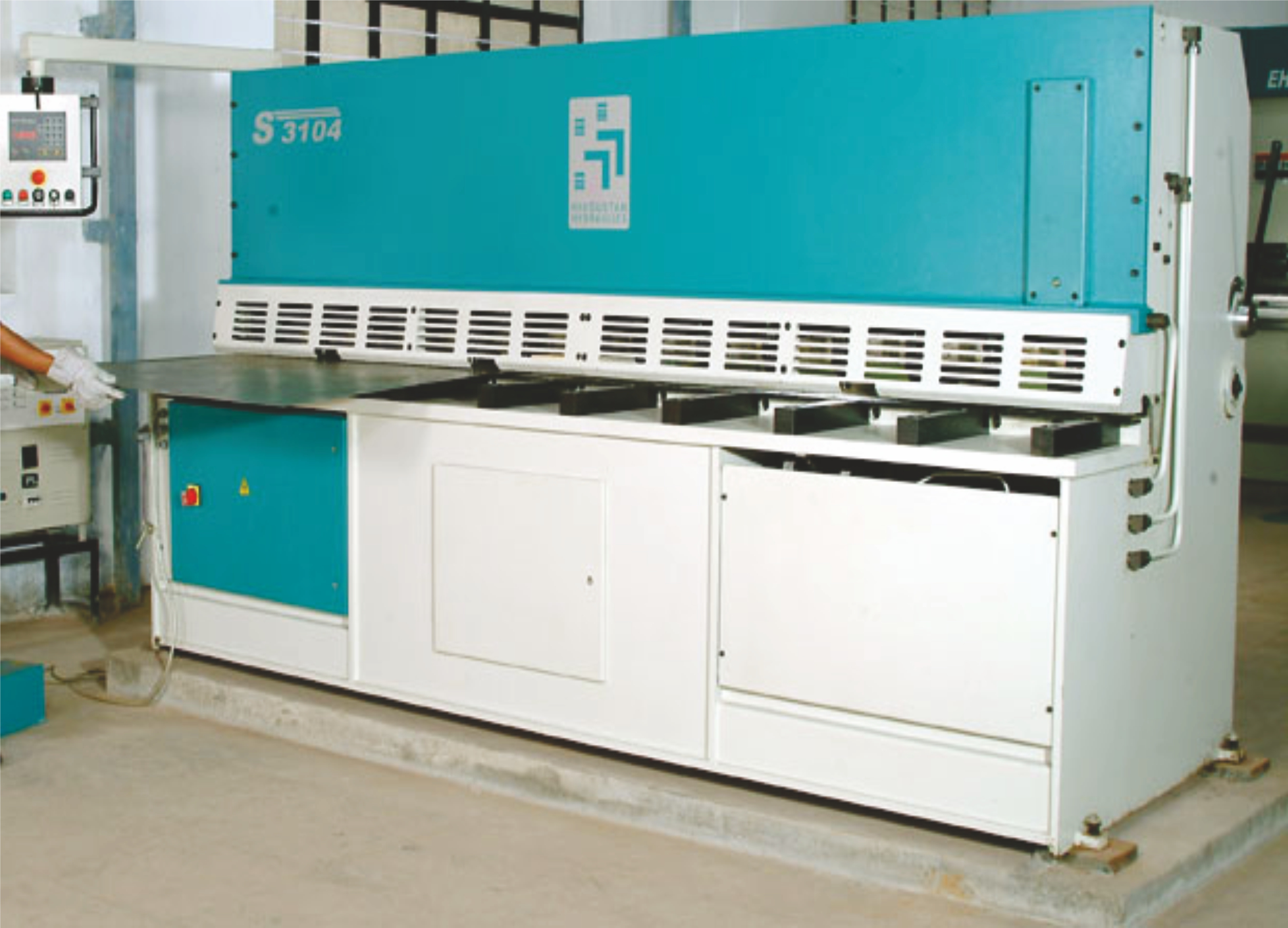 CNC Shearing Precision